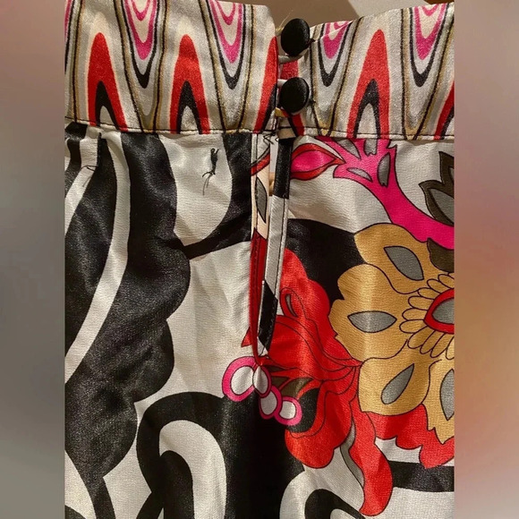 Sele Swirls & Paisley silk top, size M, NWT - Picture 6 of 8